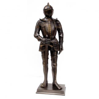 C16 Tournament Knight Figure: